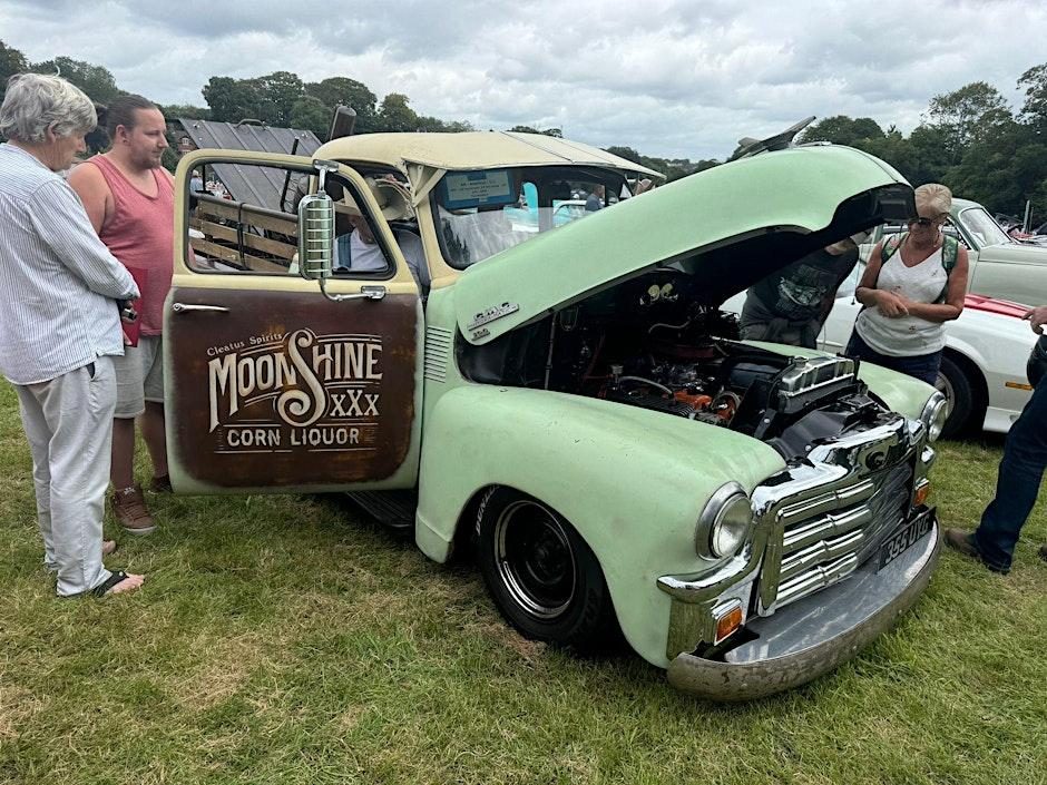 American and classic car show at Mount Edgcumbe